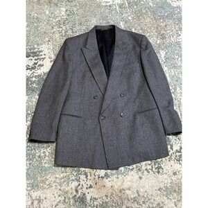 Vintage Strathmore Wool Gray Double breasted Suit Excellent Condition